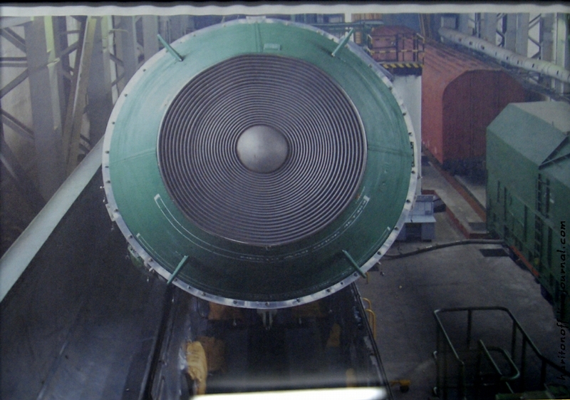 Do tên lửa RT-23 có kích thước quá lớn với toa tàu nên các tên lửa này có đầu cụt và khi chuẩn bị phóng người ta sẽ gắn thêm chóp nón cho tên lửa