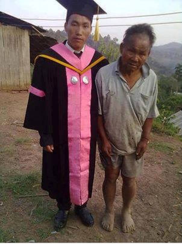 	Bức ảnh cha con ngày tốt nghiệp gây sốt trên mạng