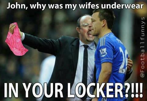 
	Tại sao quần lót của vợ ông Benitez lại có trong tủ đồ của John Terry?