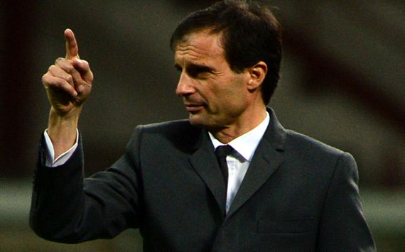 
	HLV Allegri đã giữ được chiếc ghế nóng tại Etihad