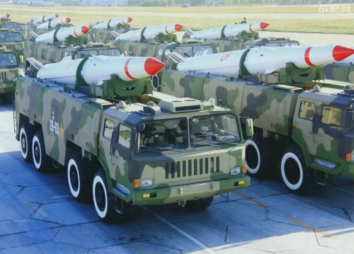 Tên lửa Đông Phong-15 là chủ lực của tên lửa đạn đạo tầm ngắn Trung Quốc. Tầm phóng có thể bao phủ toàn bộ Đài Loan.