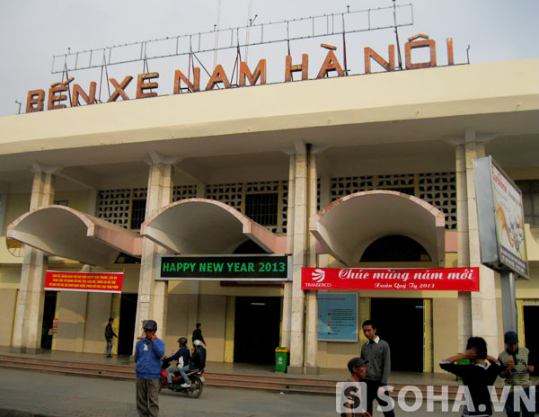 Bến xe phía Nam là bến xe có quy mô lớn nhất ở Hà Nội.