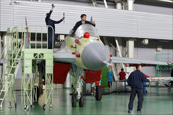 Xem Su-35, MiG-35, Yak-130 trình diễn tại Lukhovitsy