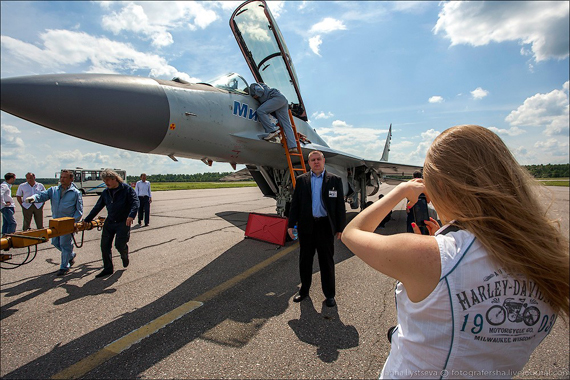 Xem Su-35, MiG-35, Yak-130 trình diễn tại Lukhovitsy