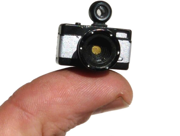 
	Máy ảnh siêu nhỏ Mini Lomo Pinhole