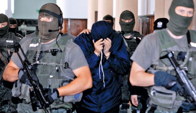 Một nhân viên Mossad bị xét xử tại Ba Lan vì tội làm giấy tờ giả