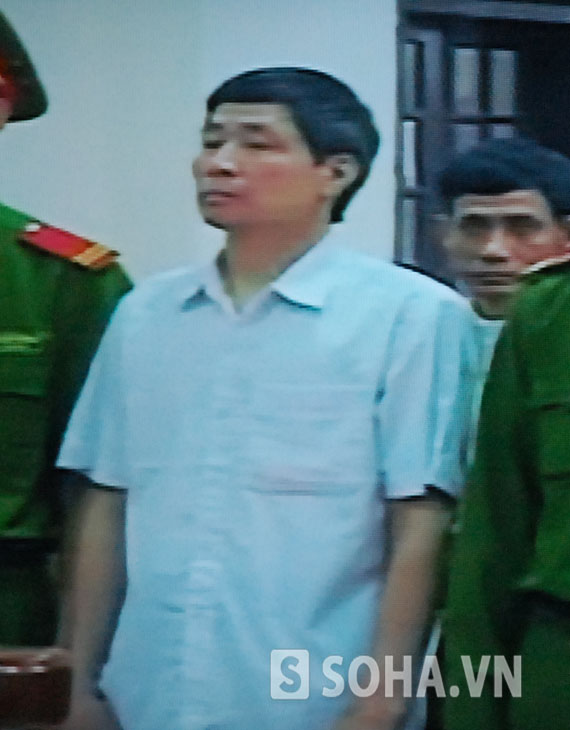 Bị cáo Nguyễn Văn Khanh - nguyên Phó chủ tịch huyện Tiên Lãng tại tòa.
