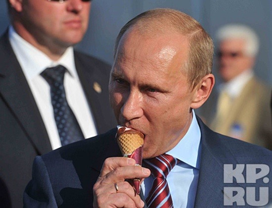  	Ăn kem là một sở thích đời thường của Tổng thống Nga