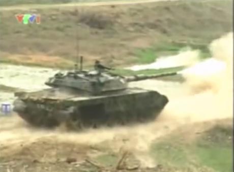 T-55M3 đang tiến hành kiểm tra bắn đạn thật, các kết quả kiểm tra cho thấy xe tăng đạt hiệu suất tiêu diệt mục tiêu rất cao.