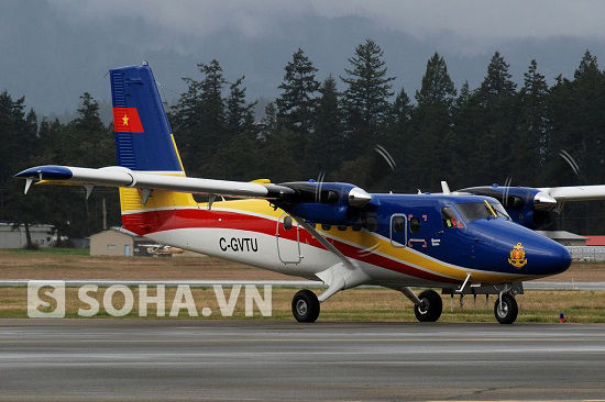 Ngắm 2 thủy phi cơ Twin Otter của Việt Nam luyện tập ở Canada
