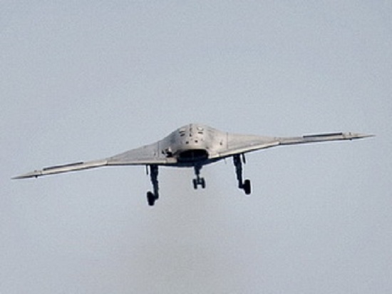 Máy bay không người lái X-47B của Mỹ - Ảnh: Reuters