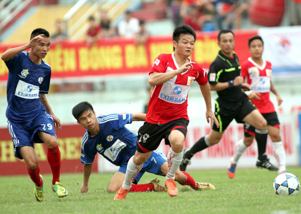 
	Bao giờ bóng đá Việt mới có một thần tượng thay Văn Quyến?