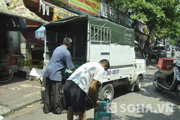 Tòa nhà TTTM Hải Dương đang nghiêng, hàng trăm hộ dân chạy sơ tán