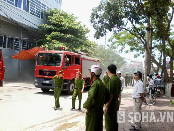 
	Lực lượng chức năng nhanh chóng có mặt tại hiện trường