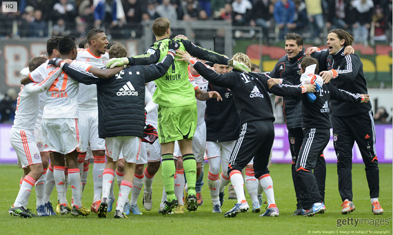 Bayern Munich chính thức đăng quang tại Bundesliga 2012/2013