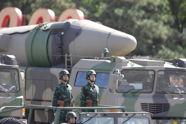 Tên lửa mang đầu đạn hạt nhân của Trung Quốc.