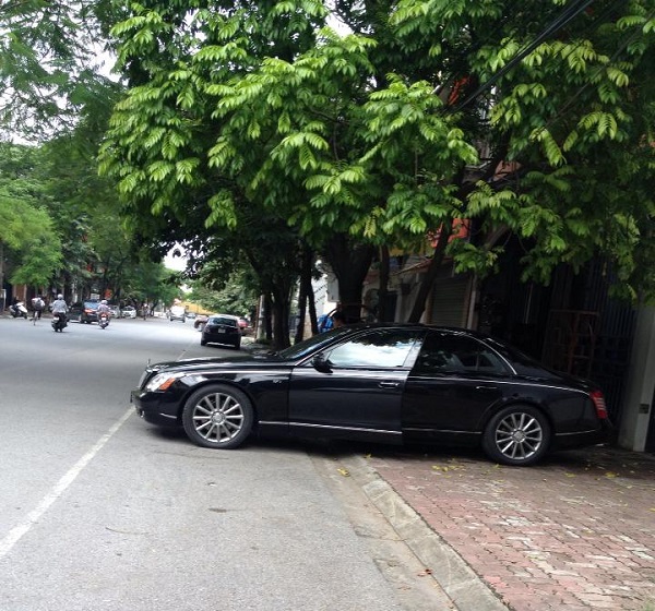 Maybach 57 Zeppelin triệu đô đẹp như tranh 