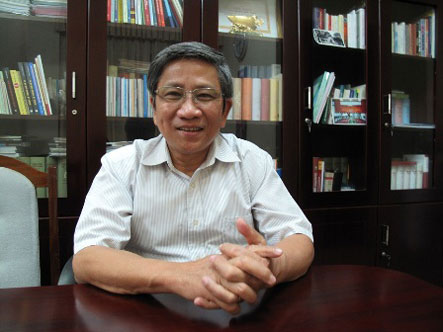 
	Giáo sư Nguyễn Minh Thuyết