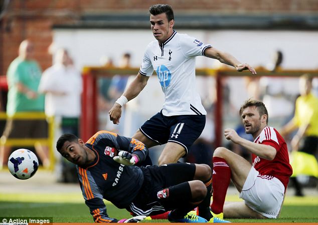 
	Tottenham dự tính sẽ gia hạn với Gareth Bale vào đầu tháng Tám