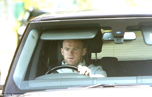 	Rooney tới gặp David Moyes tại trung tâm huấn luyện Carrington