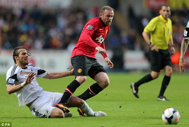 
	Mourinho cho rằng David Moyes không cần phải lo lắng về chuyện bán Rooney cho Chelsea