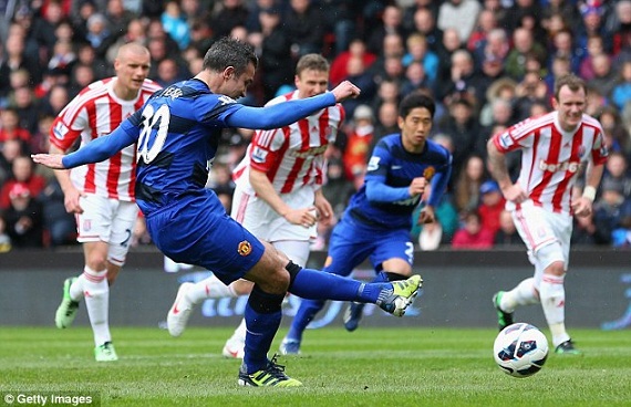 
	Van Persie ghi bàn thắng ấn định tỉ số 2-0 cho Man Utd