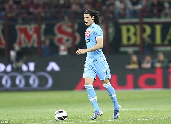 
	Edison Cavani úp mở chuyện ra đi