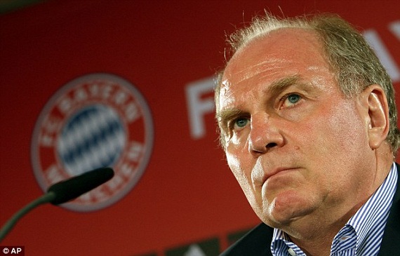 
	Chủ tịch Uli Hoeness của Bayern bị điều tra về hành vị trốn thuế