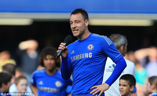 
	Terry tuy không đá nhưng vẫn giành micaro phát biểu sau trận đấu với Everton