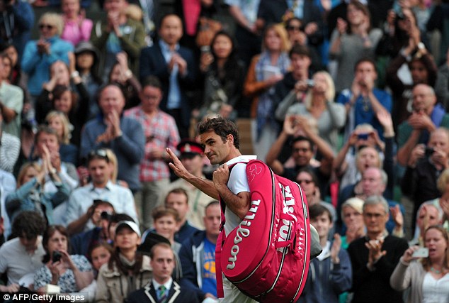 Roger Federer thua đau ngay trong ngày thi đấu thứ 3 