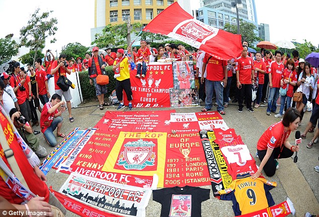 Ngày vui còn dài, Liverpool dễ dàng đánh bại Thái Lan