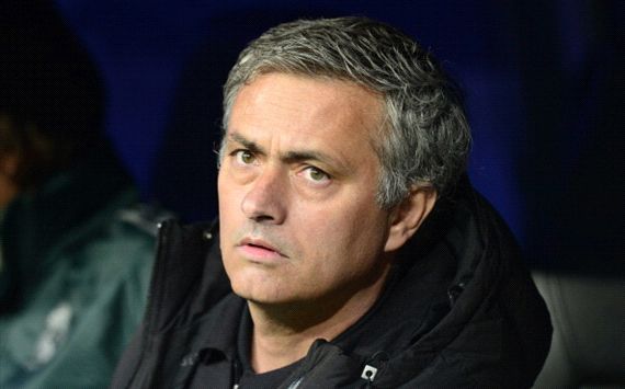 
	Cả Chelsea thậm chí là Premier League chờ Mourinho