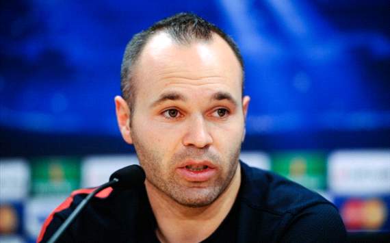 
	Iniesta khiến nội bộ Real thêm rối loạn