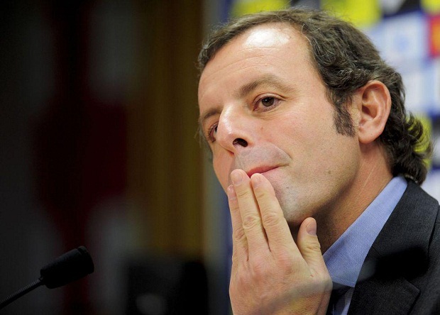 
	Chủ tịch Sandro Rosell của Barcelona