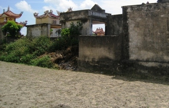 
	Bãi tha ma nơi hai mẹ con chị Thu quyên sinh