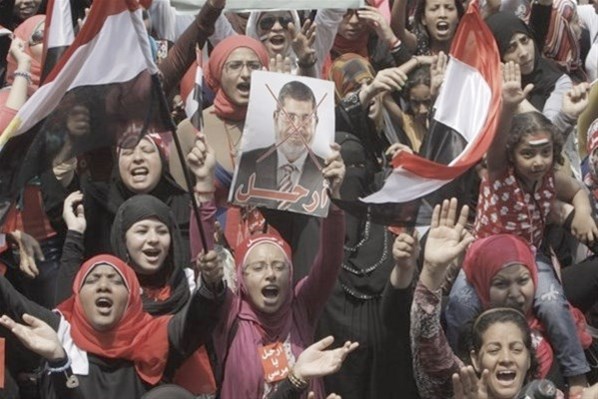 
	Người biểu tình phản đối ông Morsi