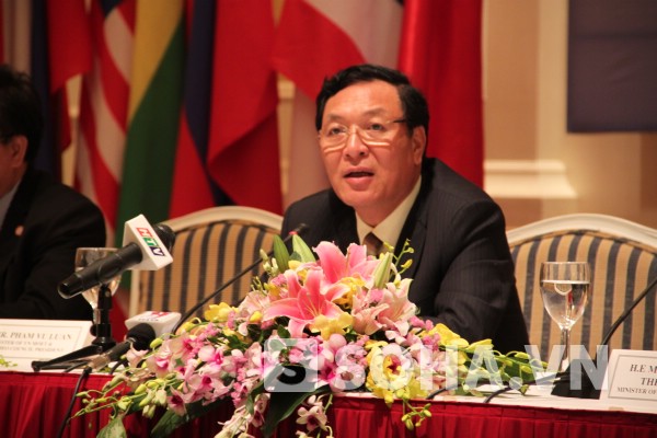 Bộ trưởng Bộ GD&ĐT Phạm Vũ Luận tại buổi tổng kết Hội nghị thành viên SEAMEO 47.