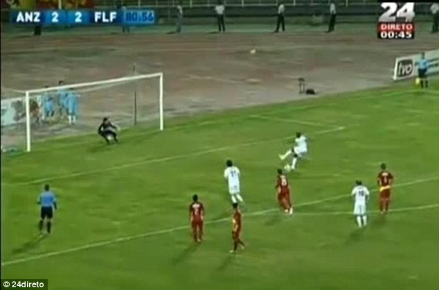 
	Pha đá penalty của Boa

	Morte