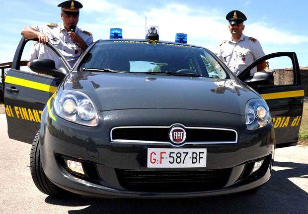 
	Cảnh sát đã cho lục soát ở 41 CLB tại Italia