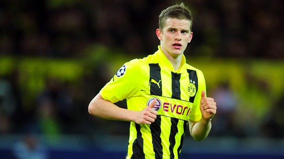 
	Man United tiếp tục nhắm tới mục tiêu Sven Bender của Dortmund