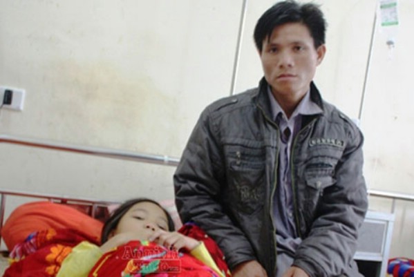 Em Quang Tuệ Tâm vẫn đang phải điều trị tại bệnh viện do vết thương mà thầy Dương gây ra.