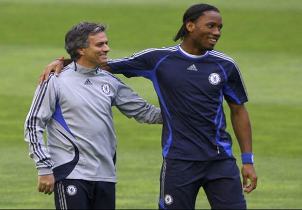 Tiết lộ: Mourinho sẽ mời Drogba về Chelsea