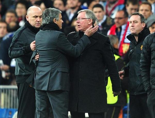 
	Mourinho sẽ tránh không nhìn Sir Alex đêm nay