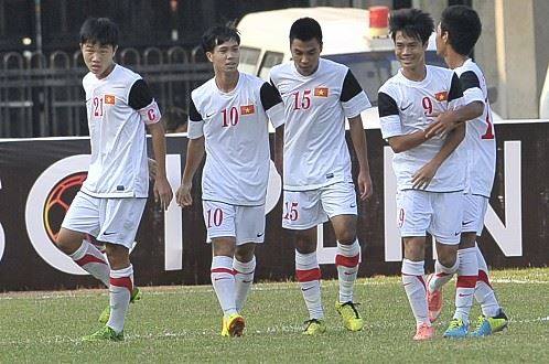 Đả bại Myanmar, U19 Việt Nam tiến vào bán kết