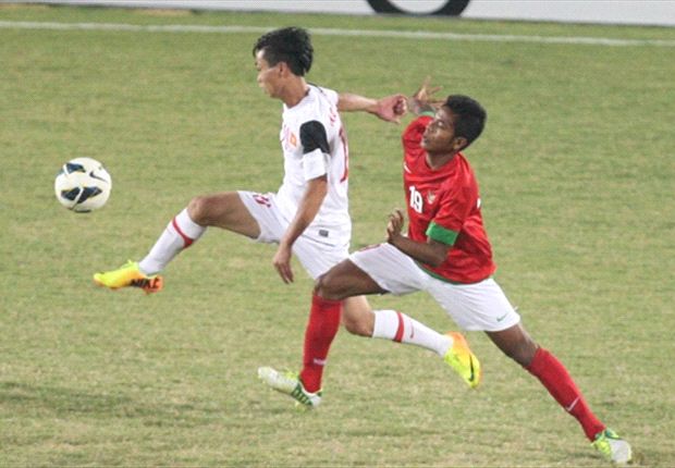  	U19 Việt Nam thi đấu đầy quả cảm trên sân của đối phương