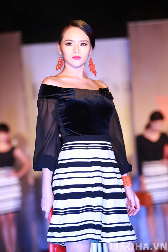 Lại Hương Thảo lần đầu xuất hiện sau Miss World 2013