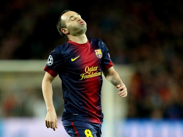 
	Iniesta đang đòi tăng lương tại Barca