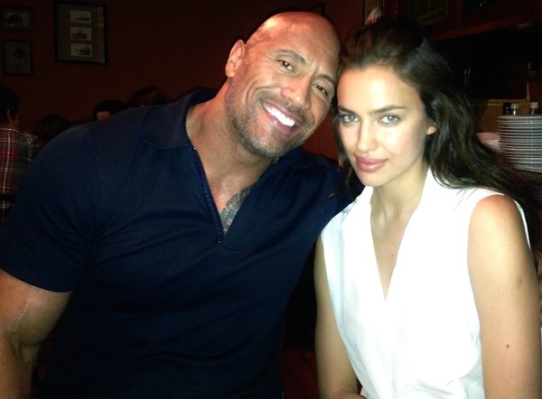 
	Irina Shayk sẽ trở thành "vợ" của ngôi sao cơ bắp Dwayne Johnson