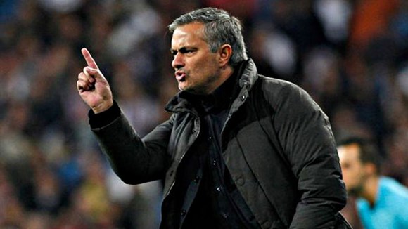 
	Mourinho dành nhiều lời ngợi khen cho hàng thủ của Real