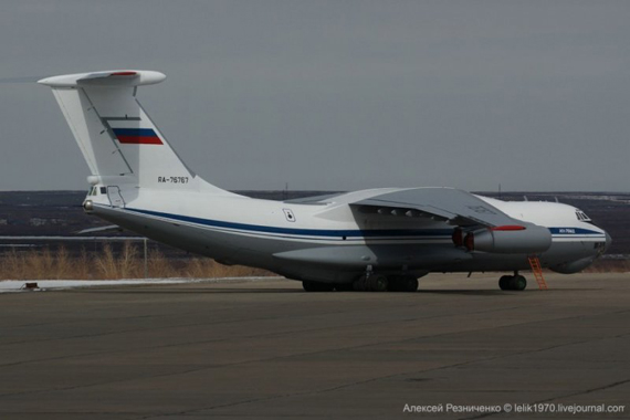 
	Il-76